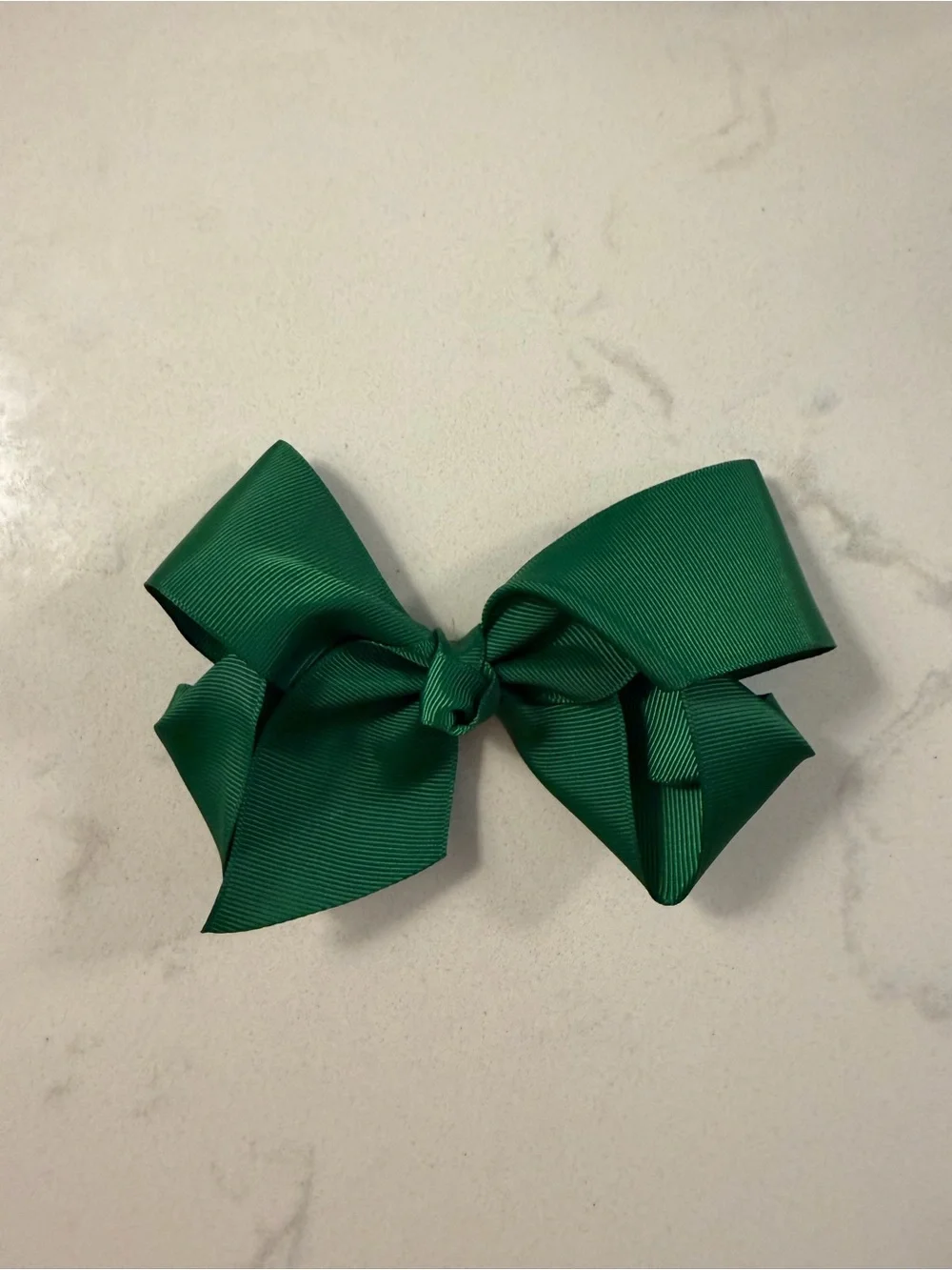 green hair bow clip